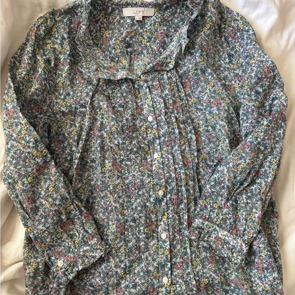 LOFT Multicolor Floral Ruffle Blouse